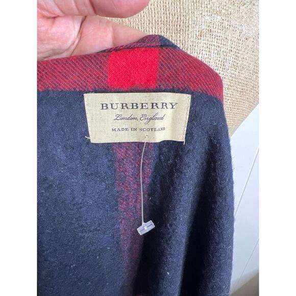 Burberry Check Cashmere and Wool Fringed Cape Poncho Wrap Shawl One Size - Picture 6 of 8